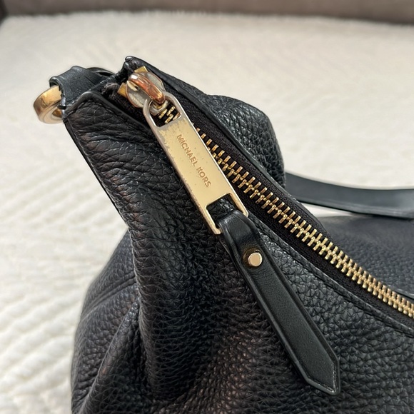 Michael Kors Pebbled Leather Hobo Tote - Picture 4 of 7